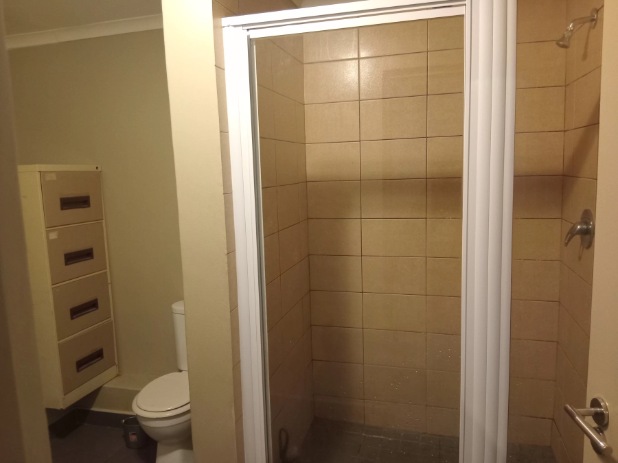 To Let 1 Bedroom Property for Rent in Salt River Western Cape